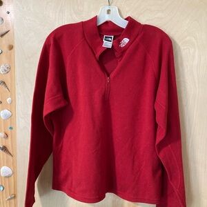The North Face Women's Red Quarter-Zip Lightweight Top Women’s Size Large